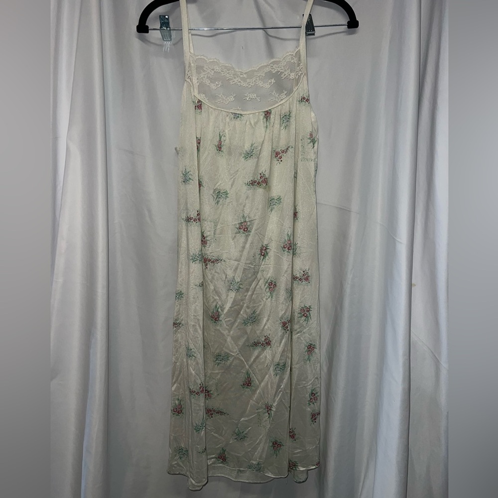 Vintage Sears Cream Floral Nightgown medium - Picture 3 of 6